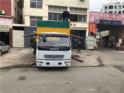 蓝牌污水处理车与吸粪车 城市清洁的重要力量